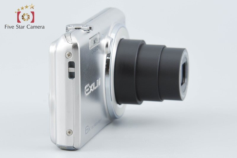 Casio EXILIM EX-ZS26 Silver 16.1 MP Digital Camera from Japan