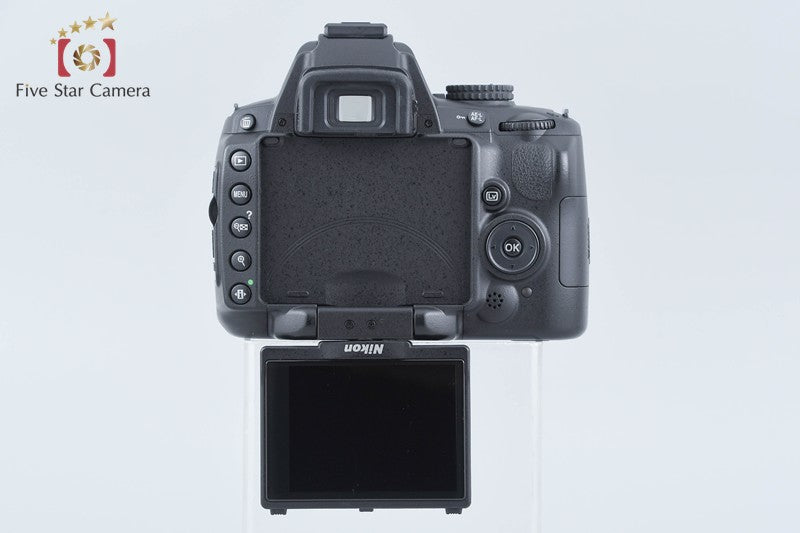 "Count 3,762" Nikon D5000 12.3 MP DSLR Camera 18-55 VR Lens from Japan