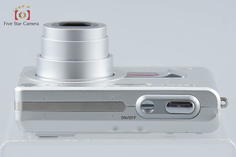 CASIO EXILIM ZOOM EX-Z50 Silver 5.0 MP Digital Camera from Japan