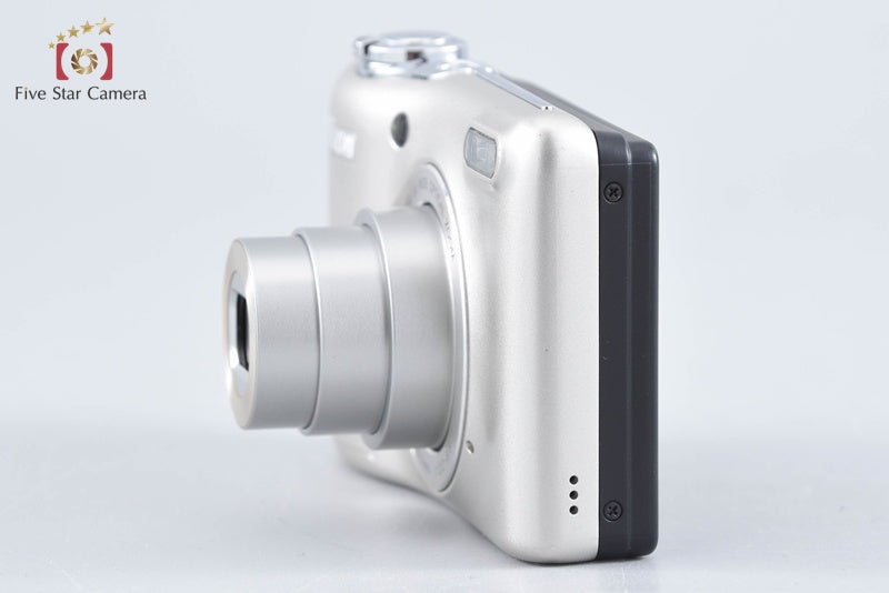 Nikon COOLPIX L32 Silver 20.1 MP Digital Camera from Japan