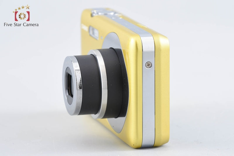 CASIO EXILIM EX-Z800 Lemon Yellow 14.1 MP Digital Camera from Japan