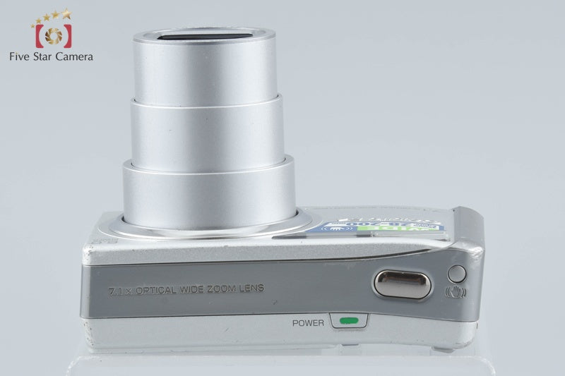 RICOH Caplio R4 Silver 6.0 MP Digital Camera from Japan