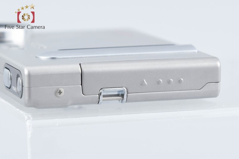 CASIO EXILIM EX-S2 Silver 2.0 MP Digital Camera from Japan