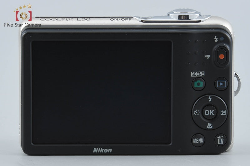 Nikon COOLPIX L30 Silver 20.0 MP Digital Camera from Japan