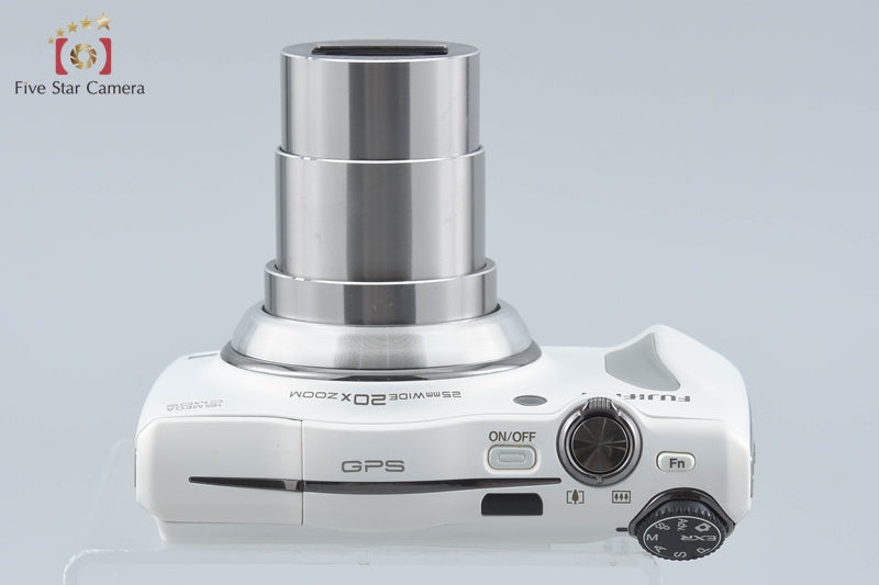 Fujifilm FinePix F770EXR White 16.0 MP Digital Camera from Japan