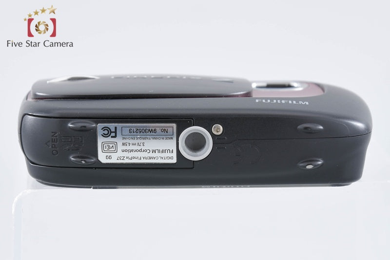 Fujifilm FinePix Z37 Red And Black 10.0 MP Digital Camera from Japan