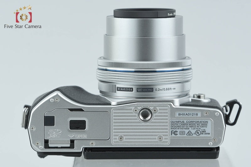 Olympus OM-D E-M10 Mark III Silver 16.1MP Digital Camera 14-42 Lens from Japan