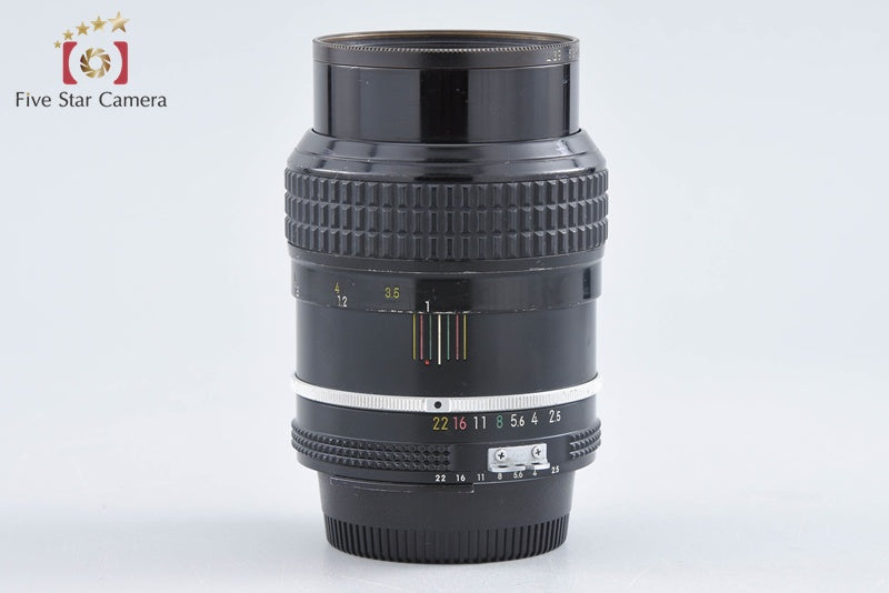Nikon Ai NIKKOR 105mm f/2.5 from Japan