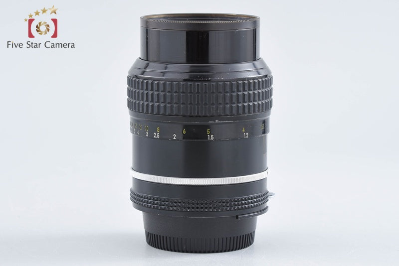 Nikon Ai NIKKOR 105mm f/2.5 from Japan
