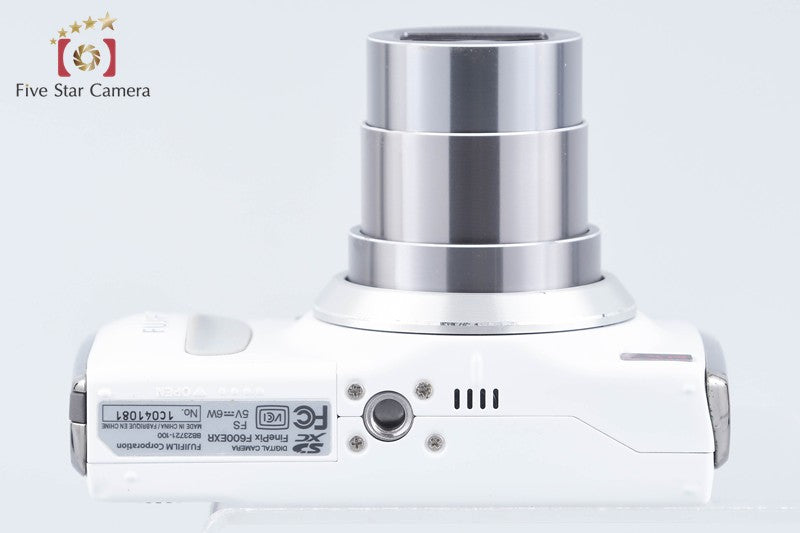 Fujifilm FinePix F600EXR White 16.0 MP Digital Camera from Japan