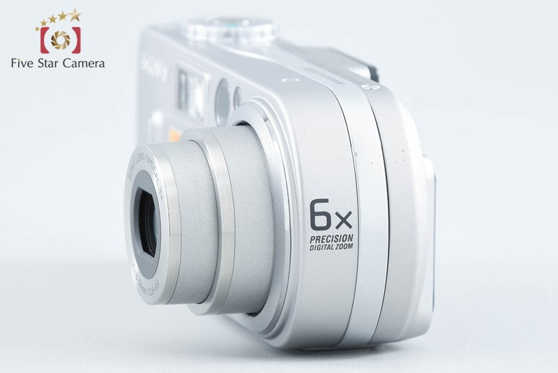 Sony Cyber-Shot DSC-P9 4.0 MP Digital Camera from Japan