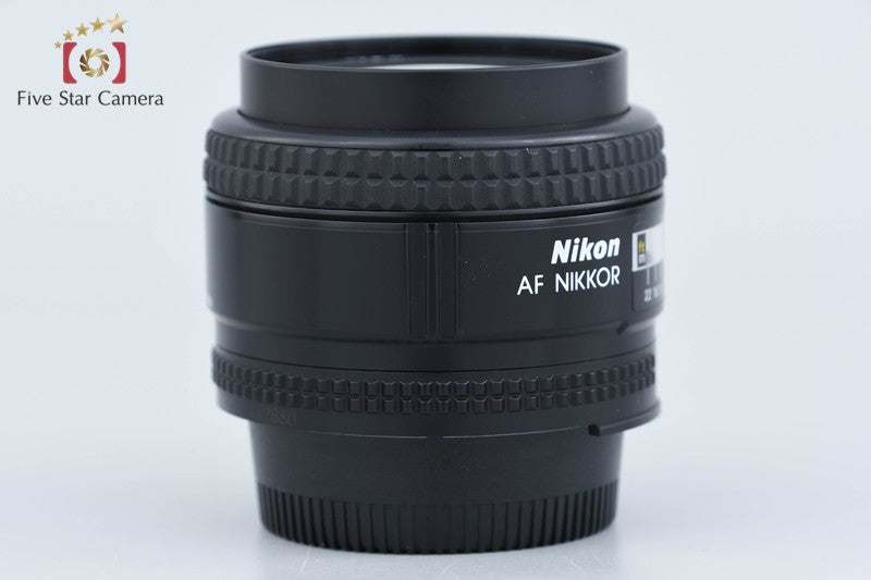 Nikon AF NIKKOR 28mm f/2.8 D from Japan