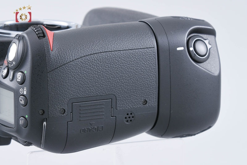 "Count 2,475" Nikon D90 12.3MP DSLR + MB-D80 Multi Power Battery Pack from Japan