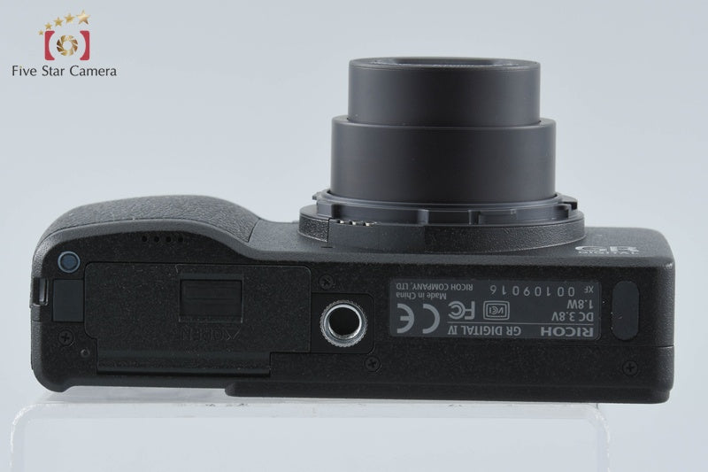 Ricoh GR Digital IV Black 10.0 MP Digital Camera from Japan
