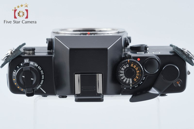 CONTAX RTS II Quartz 35mm SLR Film Camera Body from Japan