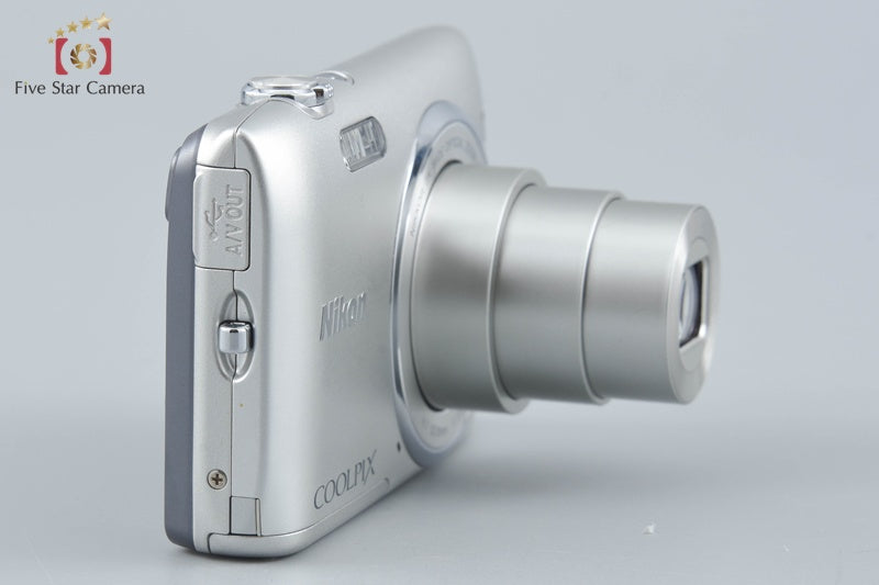 Nikon COOLPIX S3500 Crystal Silver 20.0 MP Digital Camera from Japan