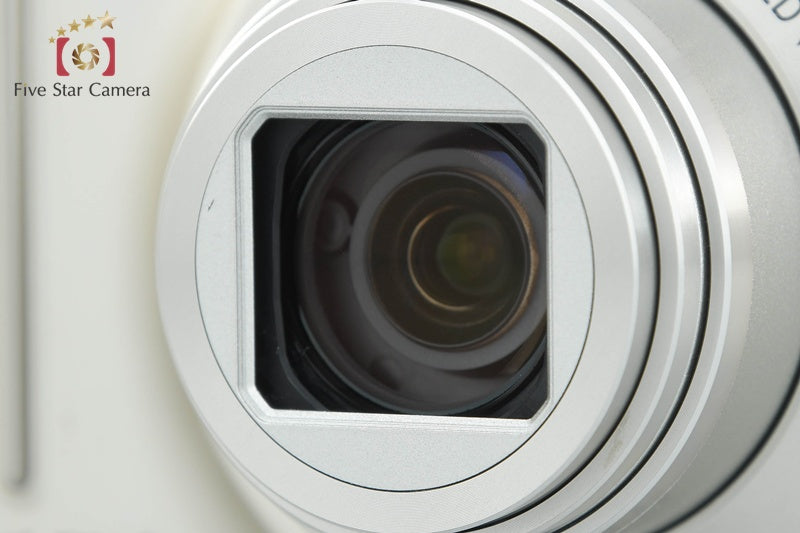 Nikon COOLPIX S8200 Platinum Silver 16.0 MP Digital Camera from Japan