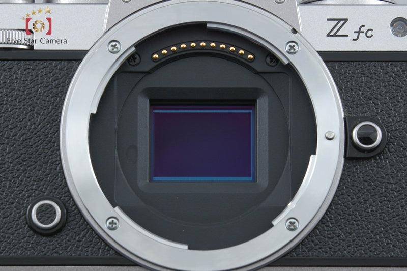 "Shutter count 550" Nikon Z fc Silver 20.9 MP 16-50 VR Lens from Japan