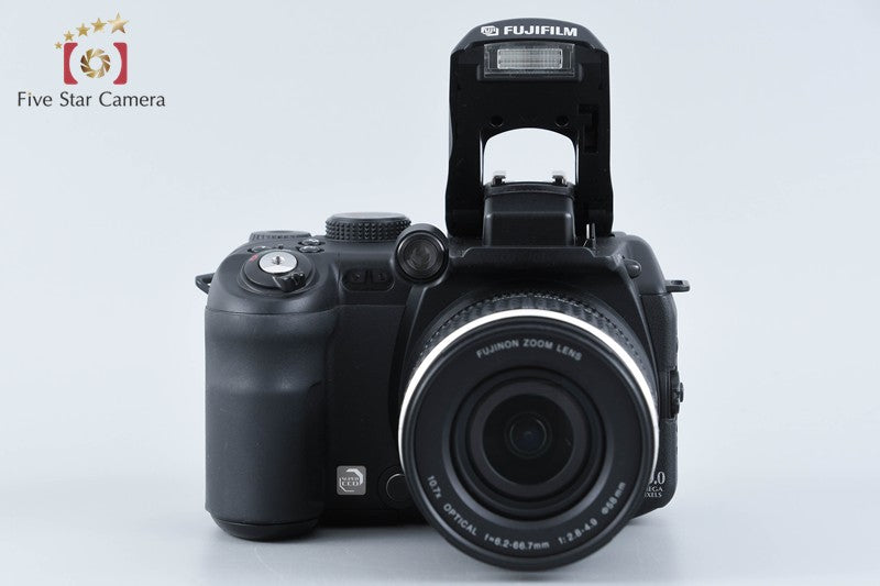 Fujifilm FinePix S9000 Black 9.0 MP Digital Camera from Japan