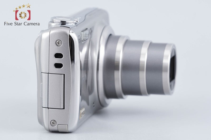 Fujifilm FinePix F70EXR Silver 10.0 MP Digital Camera from Japan