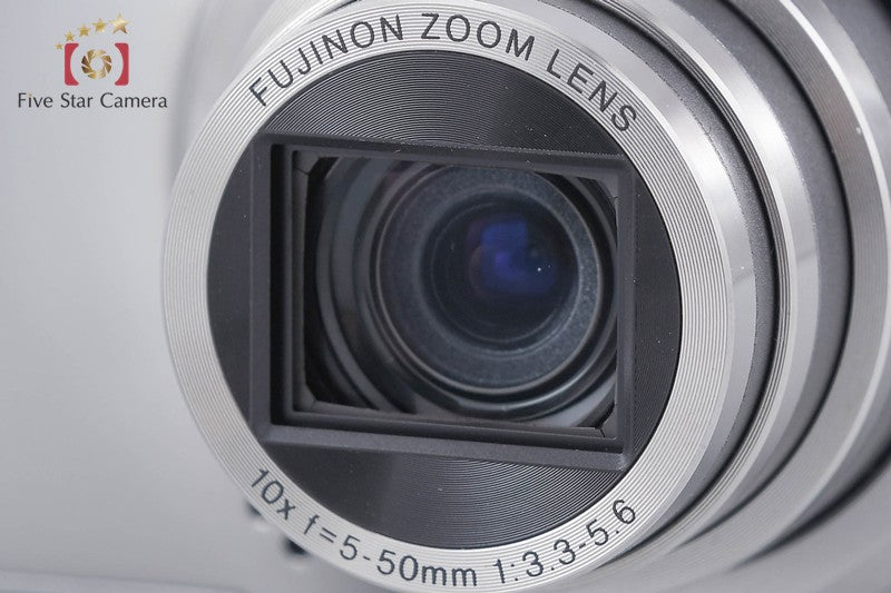 Fujifilm FinePix F70EXR Silver 10.0 MP Digital Camera from Japan