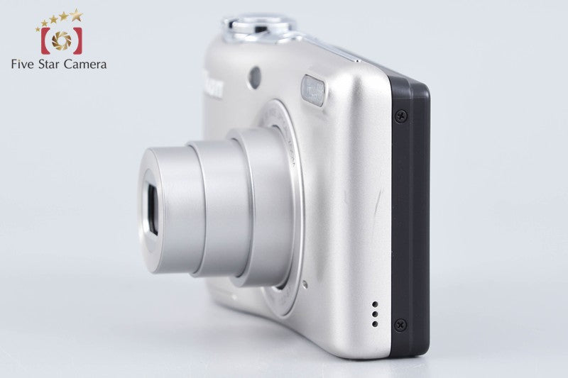 Nikon COOLPIX L32 Silver 20.1 MP Digital Camera from Japan