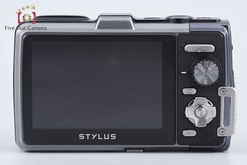 Olympus STYLUS TG-835 Tough Silver 16.0 MP Waterproof Digital Camera from Japan