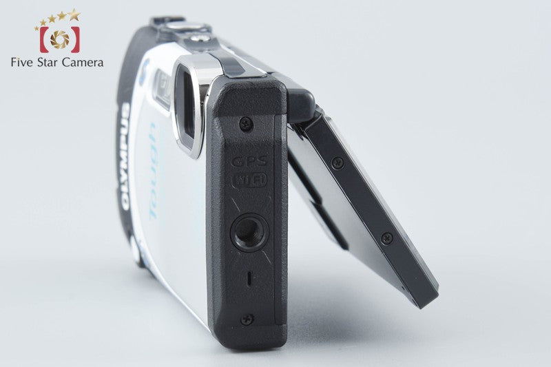 Olympus STYLUS TG-870 Tough White 16.0 MP Waterproof Digital Camera from Japan