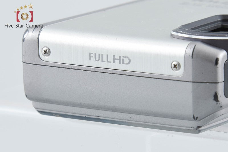 Olympus TOUGH TG-820 Silver 12.0 MP Waterproof Digital Camera from Japan