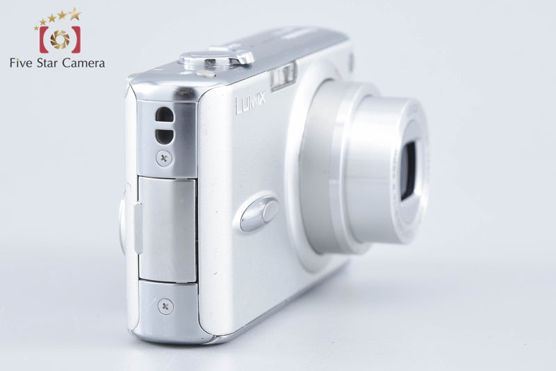 Panasonic LUMIX DMC-FX01 Silky Silver 6.0 MP Digital Camera from Japan