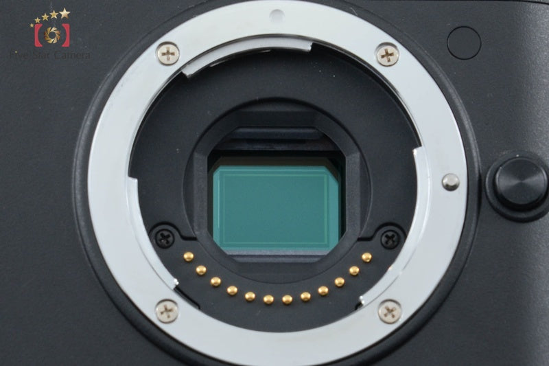 "Count 2,372" Nikon 1 V1 Black 10.1 MP Digital Mirrorless Camera Body from Japan