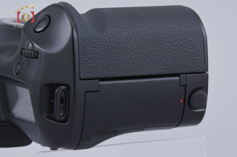 Canon EOS-1 35mm SLR Film Camera Body