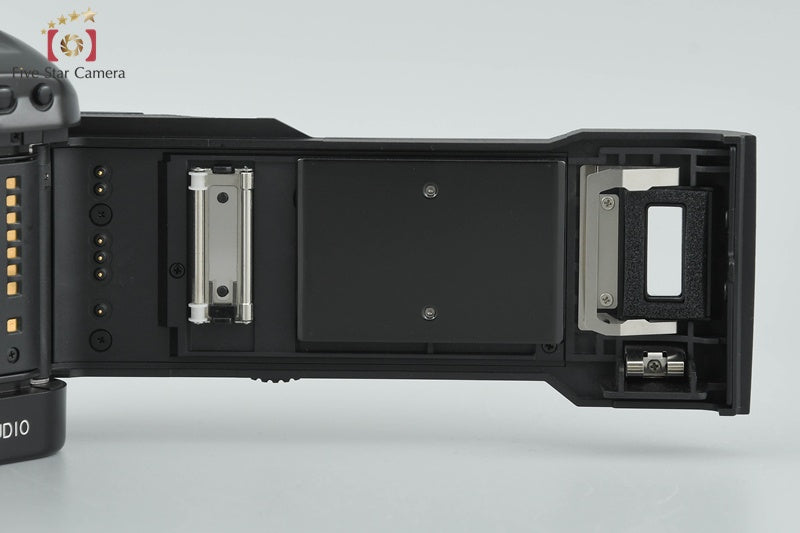 Canon EOS-1 35mm SLR Film Camera Body