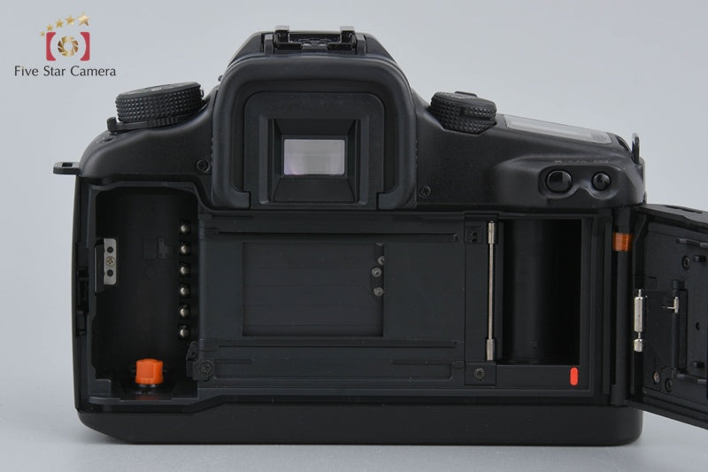 Canon EOS 7 35mm SLR Film Camera Body