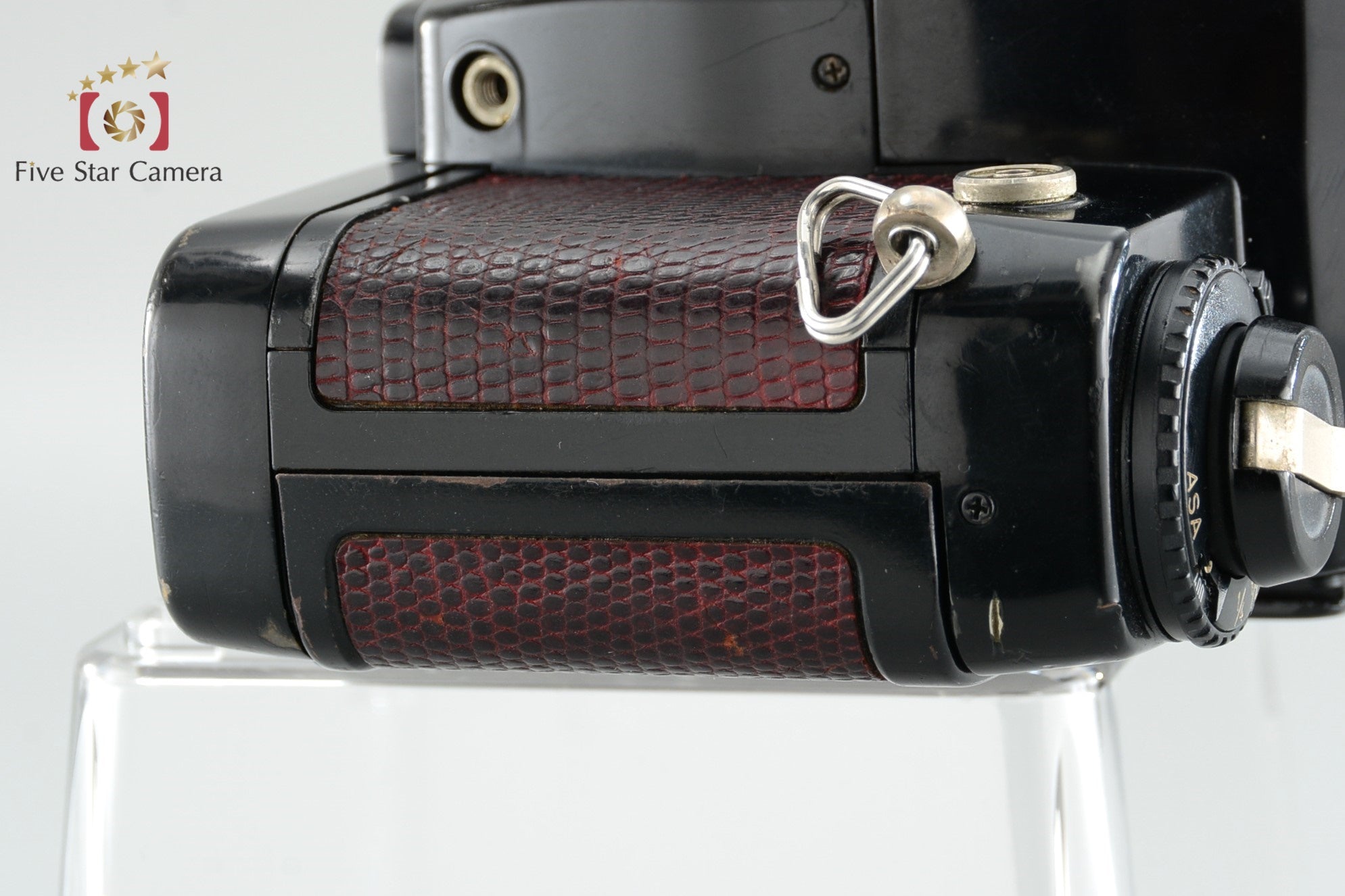 CONTAX 137 MD QUARTZ 35mm SLR Film Camera Body