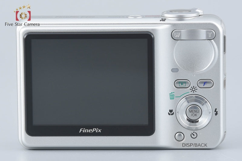 Fujifilm FinePix F460 Silver 5.1 MP Digital Camera