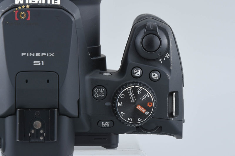 Fujifilm Finepix S1 16.4 MP Digital Camera