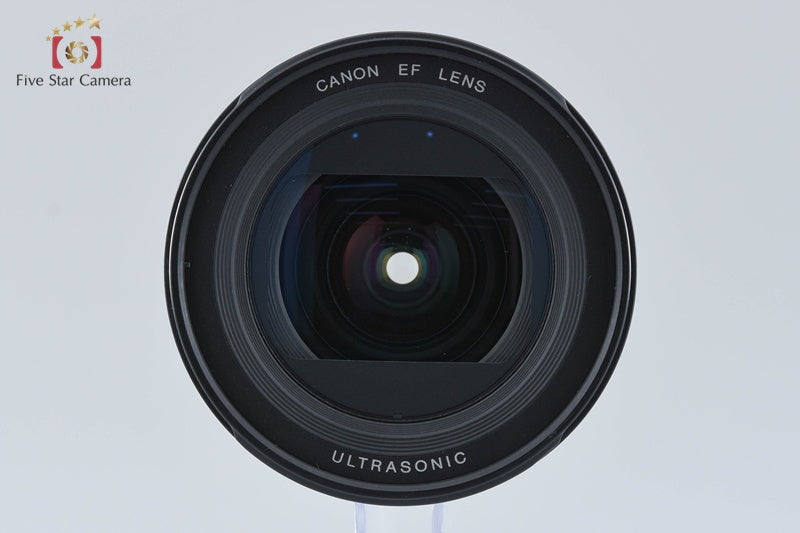 Canon EF 20-35mm f/3.5-4.5 USM