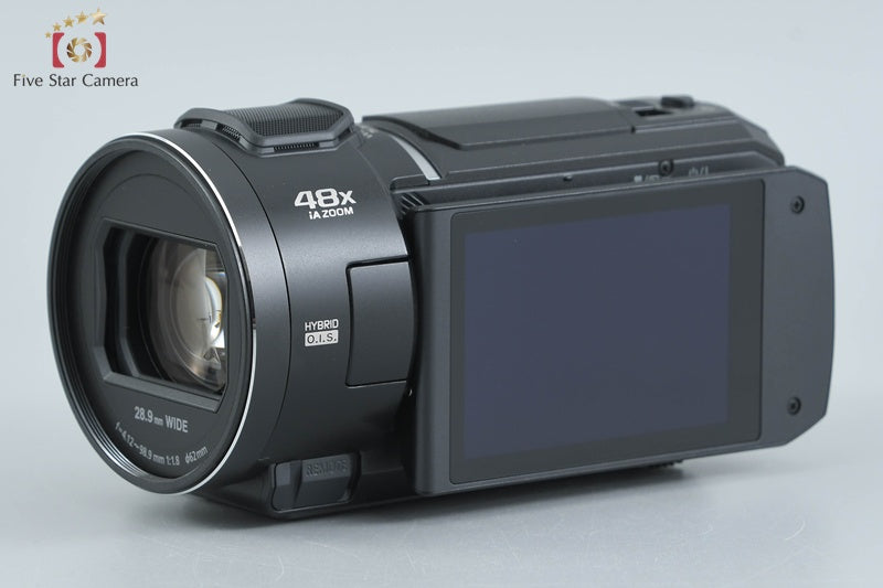 Panasonic HC-V900 Digital Hi-Vision Video Camera w/ Box