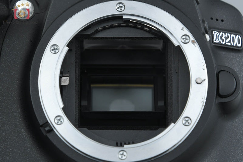 "Count 2,994" Nikon D3200 24.2 MP DSLR Black AF-S DX NIKKOR 18-55 VR Lens