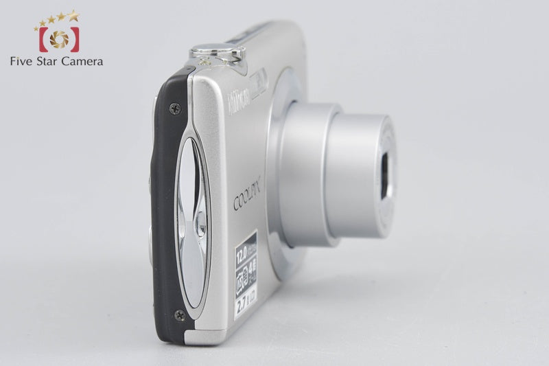 Nikon COOLPIX S3000 Pure Silver 12.0 MP Digital Camera