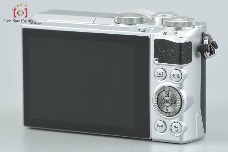 "Count 1,292" Nikon 1 J5 Silver 20.8 MP Digital Camera 10-30 30-110 Lenses