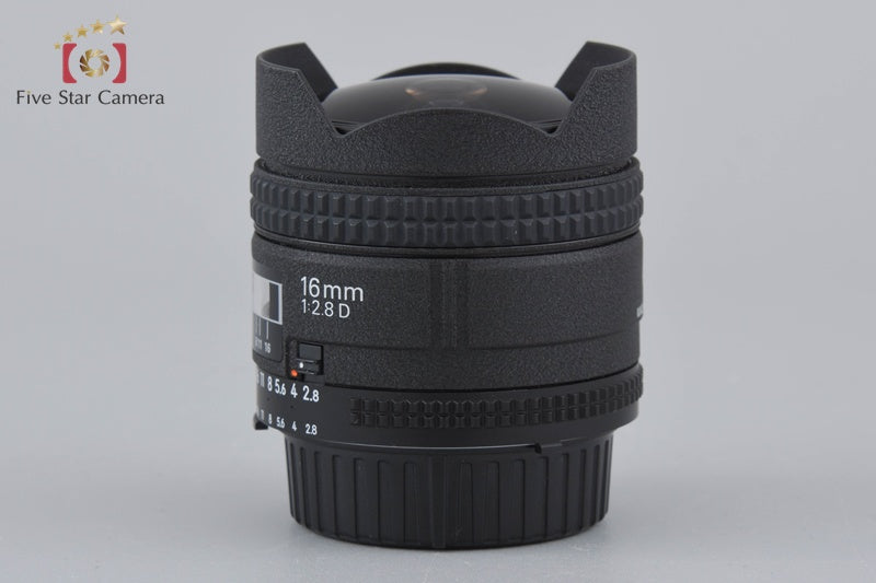 Nikon AF Fisheye NIKKOR 16mm f/2.8 D