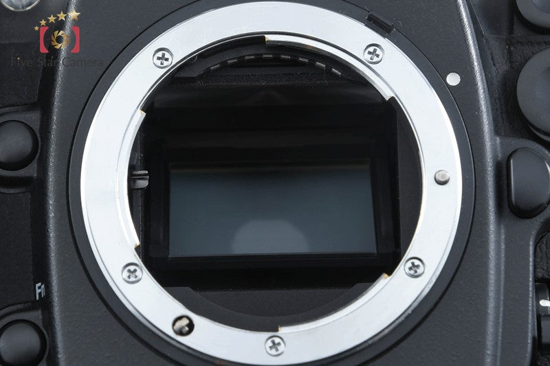 Nikon D700 12.1 MP Digtal SLR Camera Body