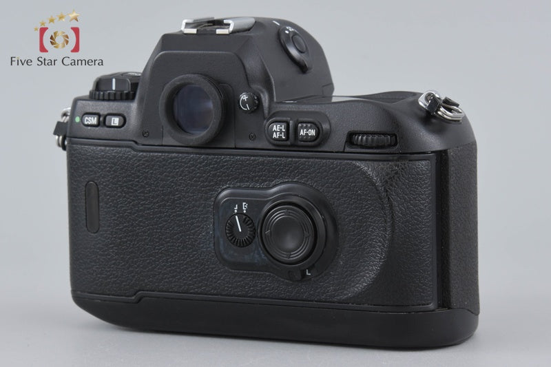 Nikon F100 35mm SLR Film Camera Body