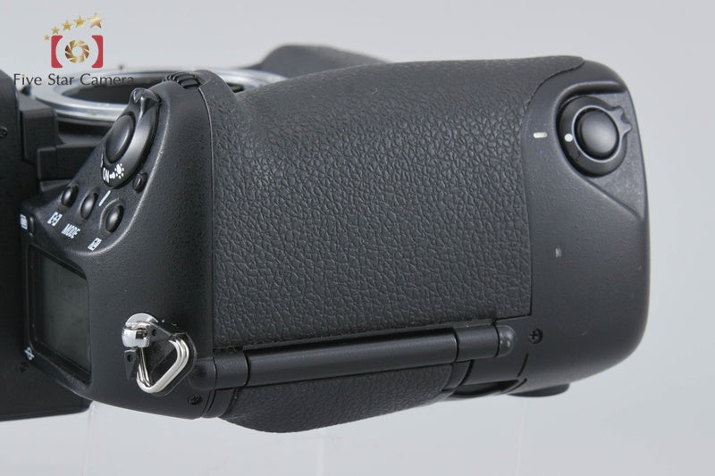 Nikon F5 35mm SLR Film Camera Body