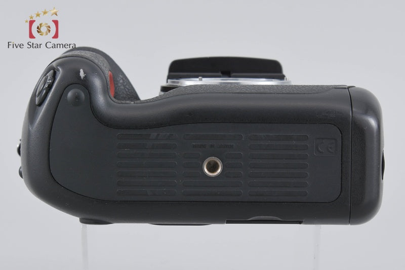 Nikon F5 35mm SLR Film Camera Body