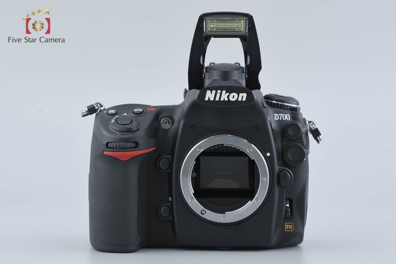 "Shutter count 701" Nikon D700 12.1 MP Digtal SLR Camera Body w/ Box