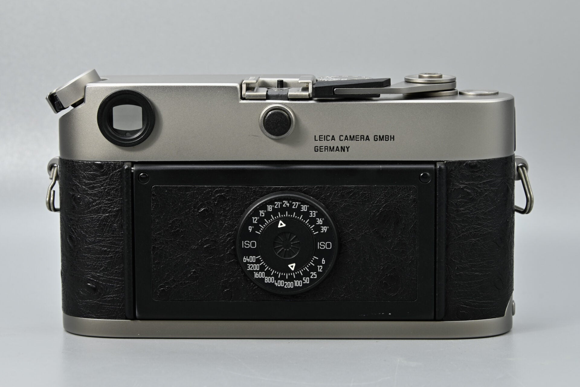 Leica M6 Titanium 35mm Rangefinder Film Camera Body