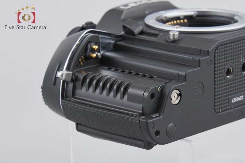 Leica R8 Black 35mm SLR Film Camera Body